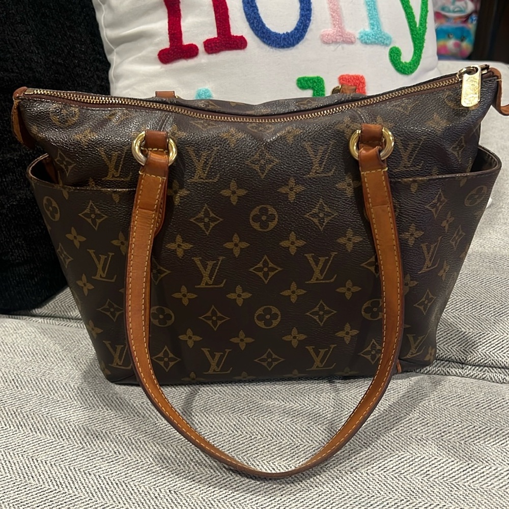 Louis Vuitton Totally PM